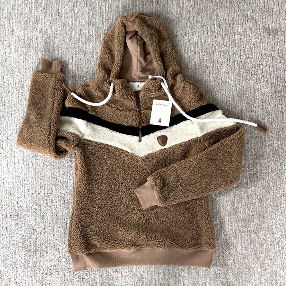 Women's Wanakome Alicia Sherpa Sweater super thick and cozy!